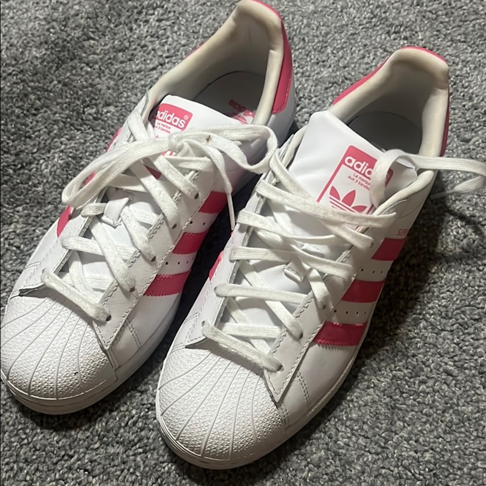 Women’s pink adidas sneakers ortholite